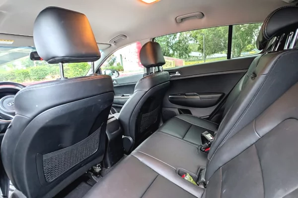 Kia Sportage – Automat | 2.0 Diesel Duke Nisur Nga 39 Euro Dita