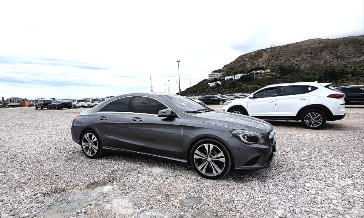  Mercedes-Benz CLA – Automat | 2.0 Diesel Duke Filuar Nga 35 Euro Dita