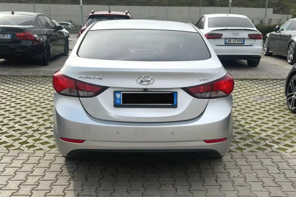 Auto in Vendita a Tirana - 6,300 Euro