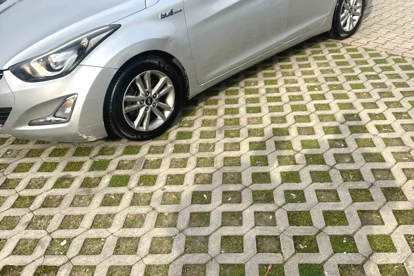 Auto in Vendita a Tirana, Hyundai, 2015 Diesel,Kambio Automatik Pagamento 6,300  Euro.