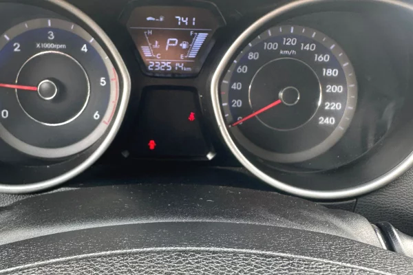 Auto in Vendita a Tirana, Hyundai, 2015 Diesel,Kambio Automatik Pagamento 6,300  Euro.