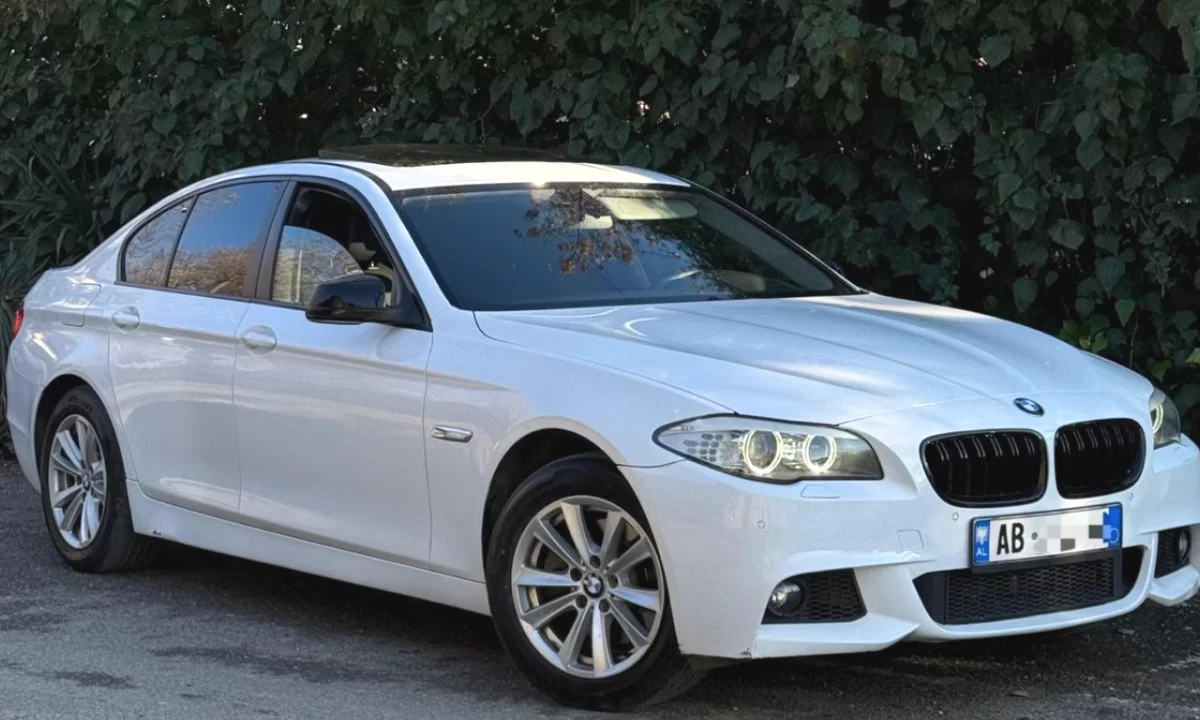 Makine me qera ne Rinas Tirane BMW Seria 5 – Automat | 2.0 Nafte Duke Nisur Nga 50 Euro Dita