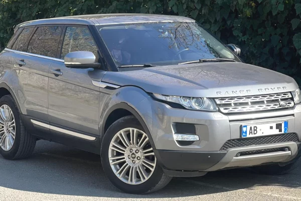 Range Rover Evoque – Automat | 2.2 Naftë Duke Filluar Nga 60 Euro Dita