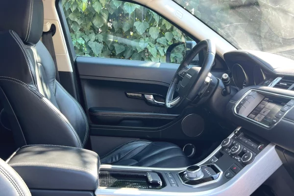 Range Rover Evoque – Automat | 2.2 Nafte Duke Filluar Nga 60 Euro Dita
