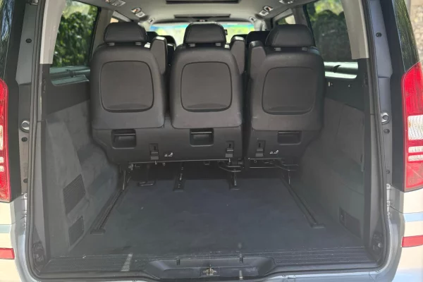 Furgon me qera ne Rinas Tirane Mercedes-Benz Viano Duke Filluar nga 90 Euro Dita