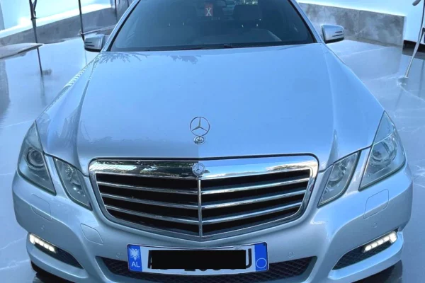 Makina me qera ne Tirane - 40 Euro