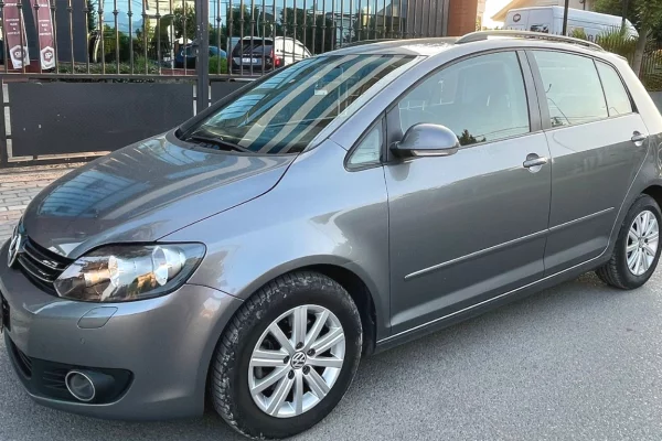 Car Rental in Tirana - 25 Euro