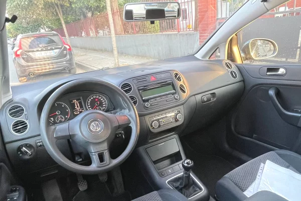 Car Rental in Tirana - 25 Euro