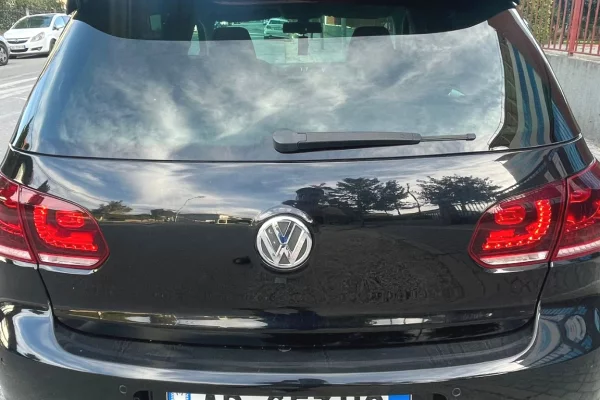 Car Rental in Tirana - 25 Euro