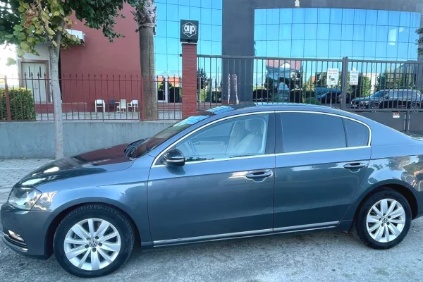 Makina me qera ne Tirane - 35 Euro