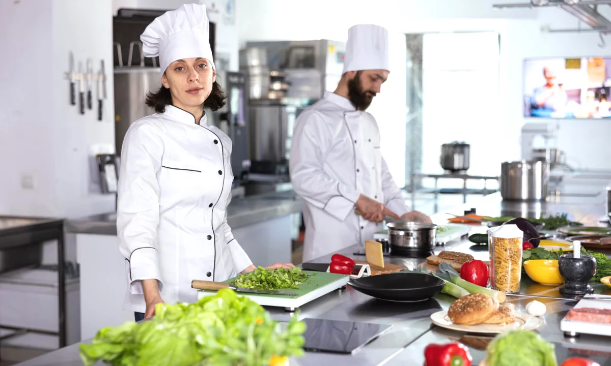 Njoftime Pune ne Durres, Profesioni Staf Sezonal , Fillestar/Pak eksperience, Pagesa Me Marreveshje.