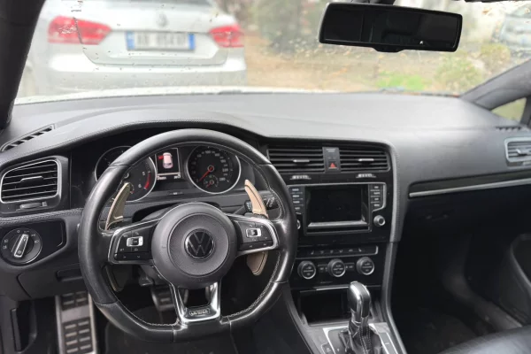 Noleggio Auto a Tirana - 35 Euro