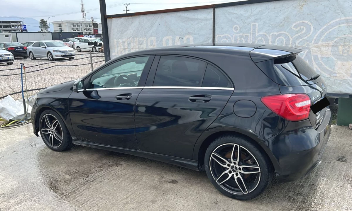 🚘 Mercedes-Benz A-Class – 1.8 Nafte | Automatike Duke Filluar Nga 50 Euro Dita