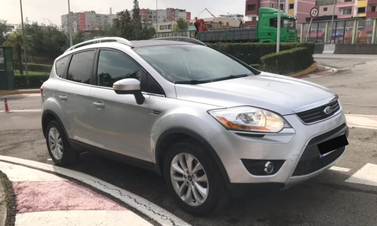 🚘 Ford Kuga – 1.9 Nafte | Automatike Duke Filluar Nga 45 Euro Dita