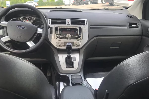 🚘 Ford Kuga – 1.9 Nafte | Automatike Duke Filluar Nga 45 Euro Dita