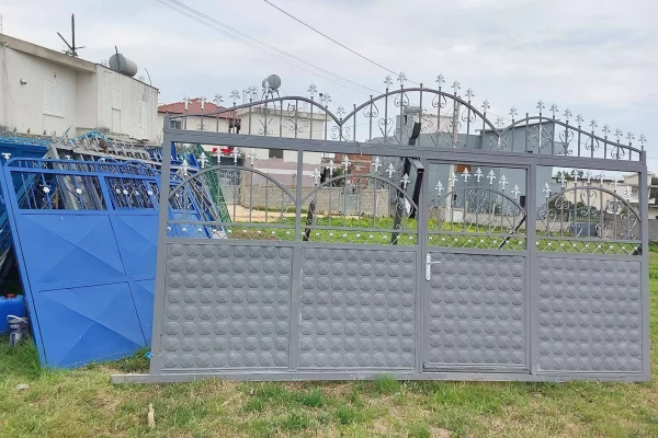 Pajisje bujqesi dhe kopshtari ne Durres - 30,000 Leke