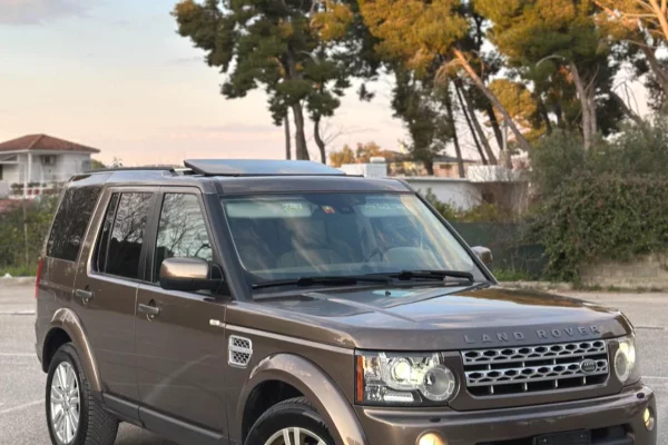 Auto in Vendita a Tirana, Land Rover, 2011 Diesel,Kambio Automatik Pagamento 10,000  Euro.