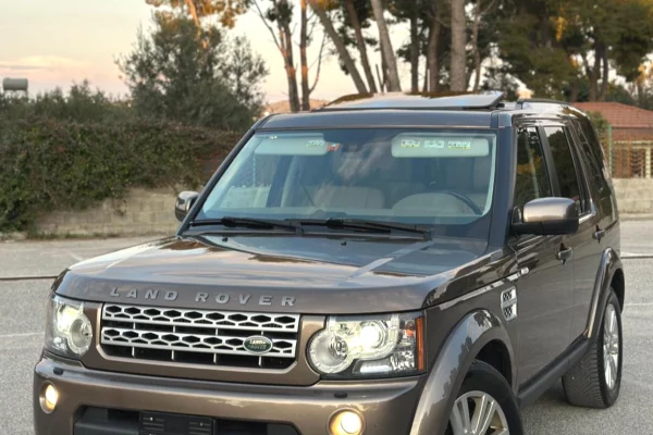 Auto in Vendita a Tirana - 10,000 Euro