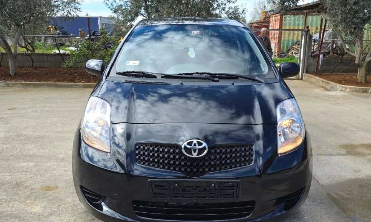 Auto in Vendita a Tirana, Toyota, 2007 Diesel,Kambio Automatik Pagamento 450,000  Leke.