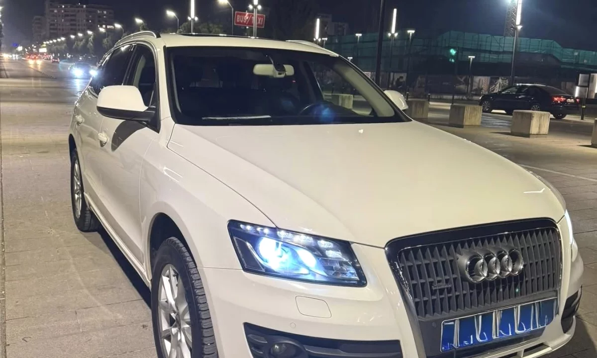 Auto in Vendita a Tirana, Audi, 2012 Diesel,Kambio Automatik Pagamento 12,500  Euro.