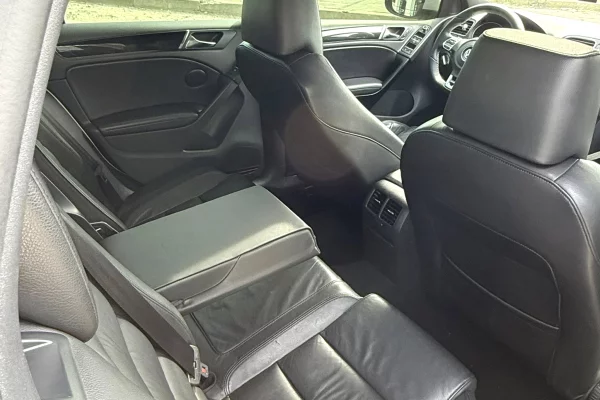 Auto in Vendita a Tirana, Volkswagen, 2013 Diesel,Kambio Automatik Pagamento 8,300  Euro.