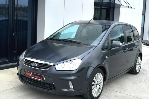 Auto in Vendita a Tirana, Ford, 2010 Diesel,Kambio Manual Pagamento 3,200  Euro.