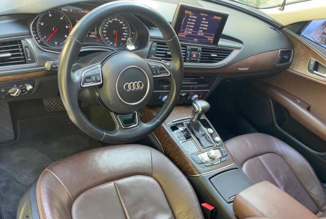 Auto in Vendita a Durazzo, Audi, 2015 Diesel,Kambio Automatik Pagamento 12,200  Euro.