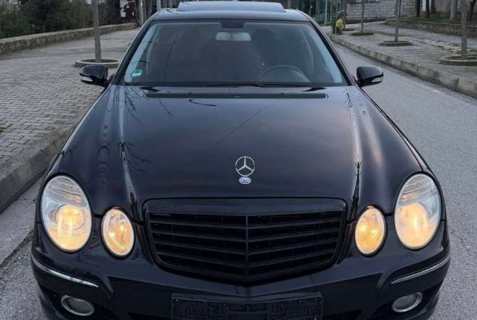 Auto in Vendita a Fier, Mercedes-Benz, 2006 Benzine,Kambio Automatik Pagamento 5,600  Euro.