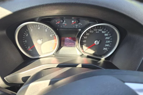 Auto in Vendita a Tirana, Ford, 2008 gasoline-gas,Kambio Manual Pagamento 3,800  Euro.