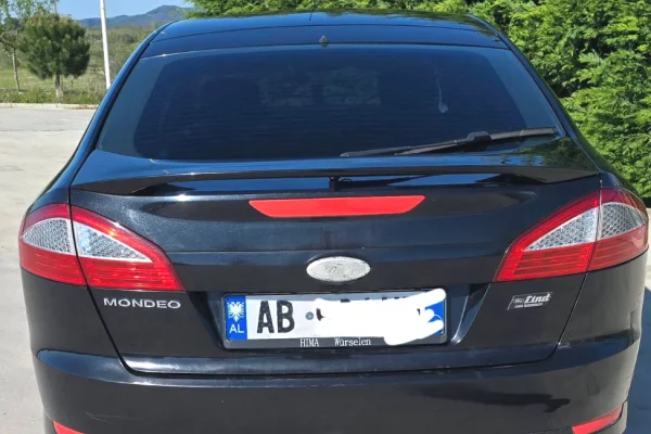 Auto in Vendita a Tirana, Ford, 2008 gasoline-gas,Kambio Manual Pagamento 3,800  Euro.