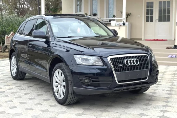 Auto in Vendita a Tirana, Audi, 2010 Diesel,Kambio Automatik Pagamento 8,800  Euro.