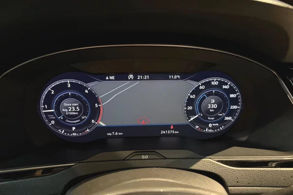 Auto in Vendita a Pristina, Volkswagen, 2018 Diesel,Kambio Automatik Pagamento 13,800  Euro.