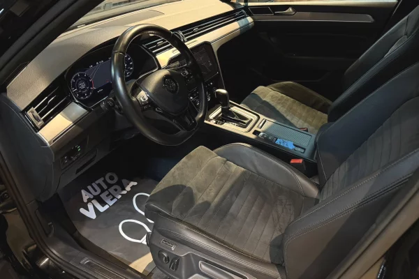 Auto in Vendita a Pristina, Volkswagen, 2018 Diesel,Kambio Automatik Pagamento 13,800  Euro.