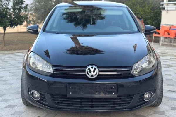 Auto in Vendita a Tirana, Volkswagen, 2010 Diesel,Kambio Automatik Pagamento 6,500  Euro.