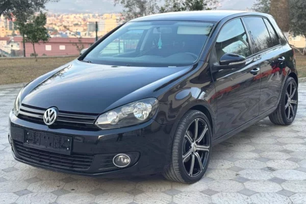 Auto in Vendita a Tirana - 6,500 Euro