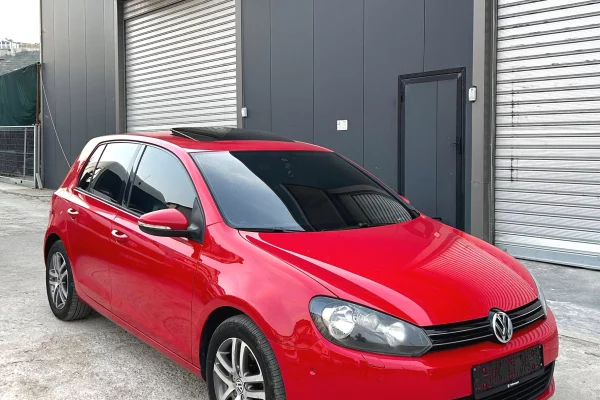 Auto in Vendita a Durazzo, Volkswagen, 2010 Diesel,Kambio Automatik Pagamento 6,400  Euro.