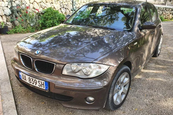 Auto in Vendita a Scutari, BMW, 2006 Diesel,Kambio Manual Pagamento 270,000  Leke.