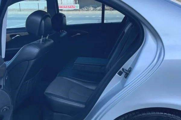 Auto in Vendita a Fier, Mercedes-Benz, 2007 Diesel,Kambio Automatik Pagamento 550,000  Leke.