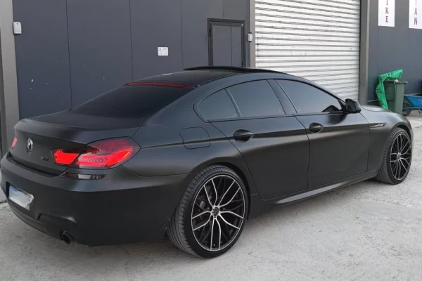 Auto in Vendita a Durazzo, BMW, 2013 Tjeter,Kambio Automatik Pagamento 13,800  Euro.