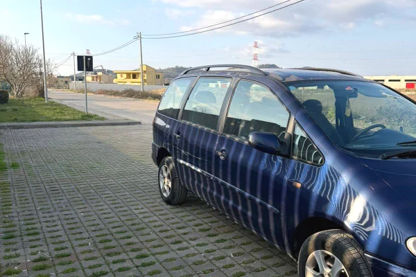 Makina ne shitje ne Durres, Ford, 2000 Diesel,Kambio Manual Pagesa 1,900  Euro.