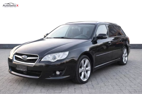 Makina ne shitje ne Elbasan, Subaru, 2009 Benzine,Kambio Automatik Pagesa 450,000  Leke.