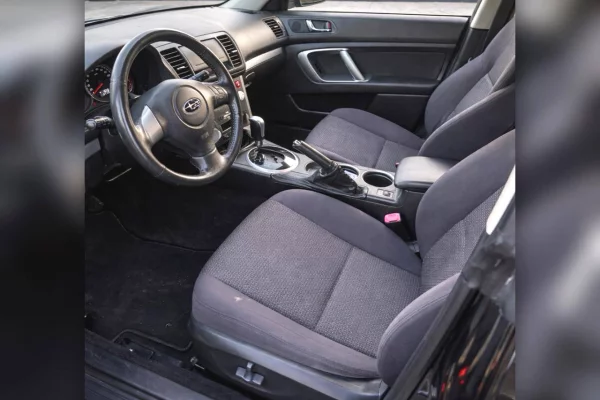 Auto in Vendita a Elbasan - 450,000 Leke