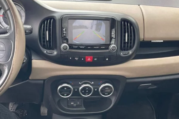 Cars for sale in Tirana, Fiat, 2014 Benzine,Kambio Automatik Payment 5,000  Euro.