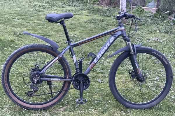 Bicikleta ne Prishtine - 140 Leke