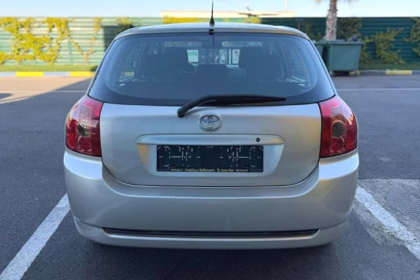 Makina ne shitje ne Tirane, Toyota, 2006 Diesel,Kambio Automatik Pagesa 4,500  Euro.