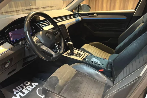 Makina ne shitje ne Prishtine, Volkswagen, 2020 Diesel,Kambio Automatik Pagesa 19,800  Euro.