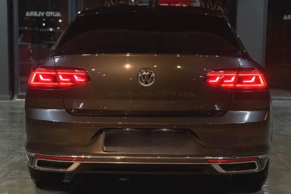 Makina ne shitje ne Prishtine, Volkswagen, 2020 Diesel,Kambio Automatik Pagesa 19,800  Euro.