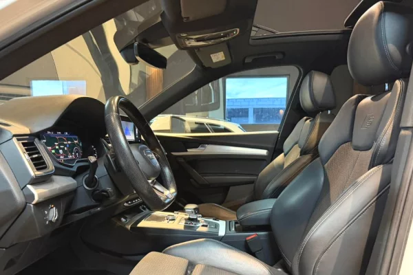 Makina ne shitje ne Prishtine, Audi, 2017 Diesel,Kambio Automatik Pagesa 27,900  Euro.