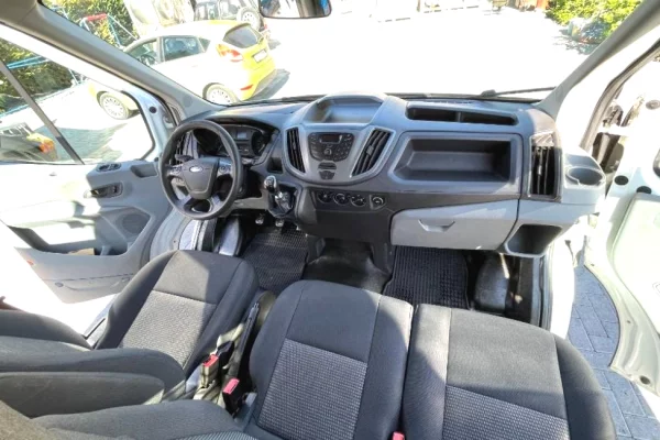 Makina ne shitje ne Tirane, Ford, 2016 Diesel,Kambio Manual Pagesa 1,350,000  Leke.