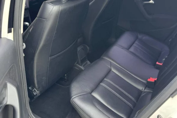 Makina ne shitje ne Tirane, Volkswagen, 2013 Diesel,Kambio Automatik Pagesa 6,700  Euro.